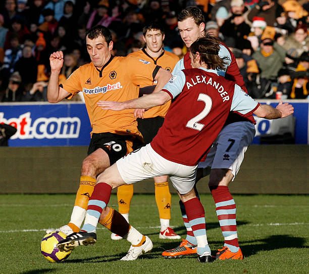 他並非只是 他並非只是